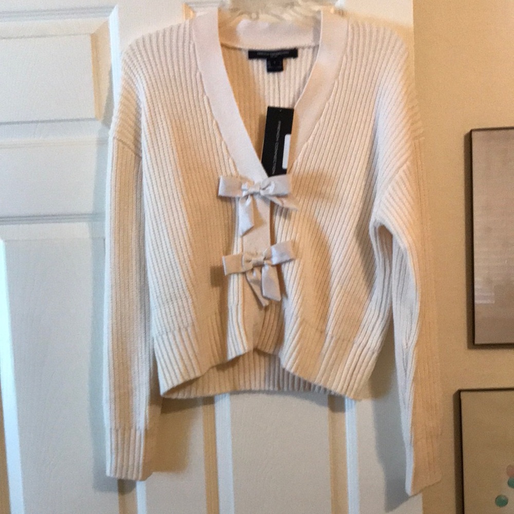 NWT French Connection Ribbed V-Neck Bow-Front Sweater Cardigan - Cream Size S